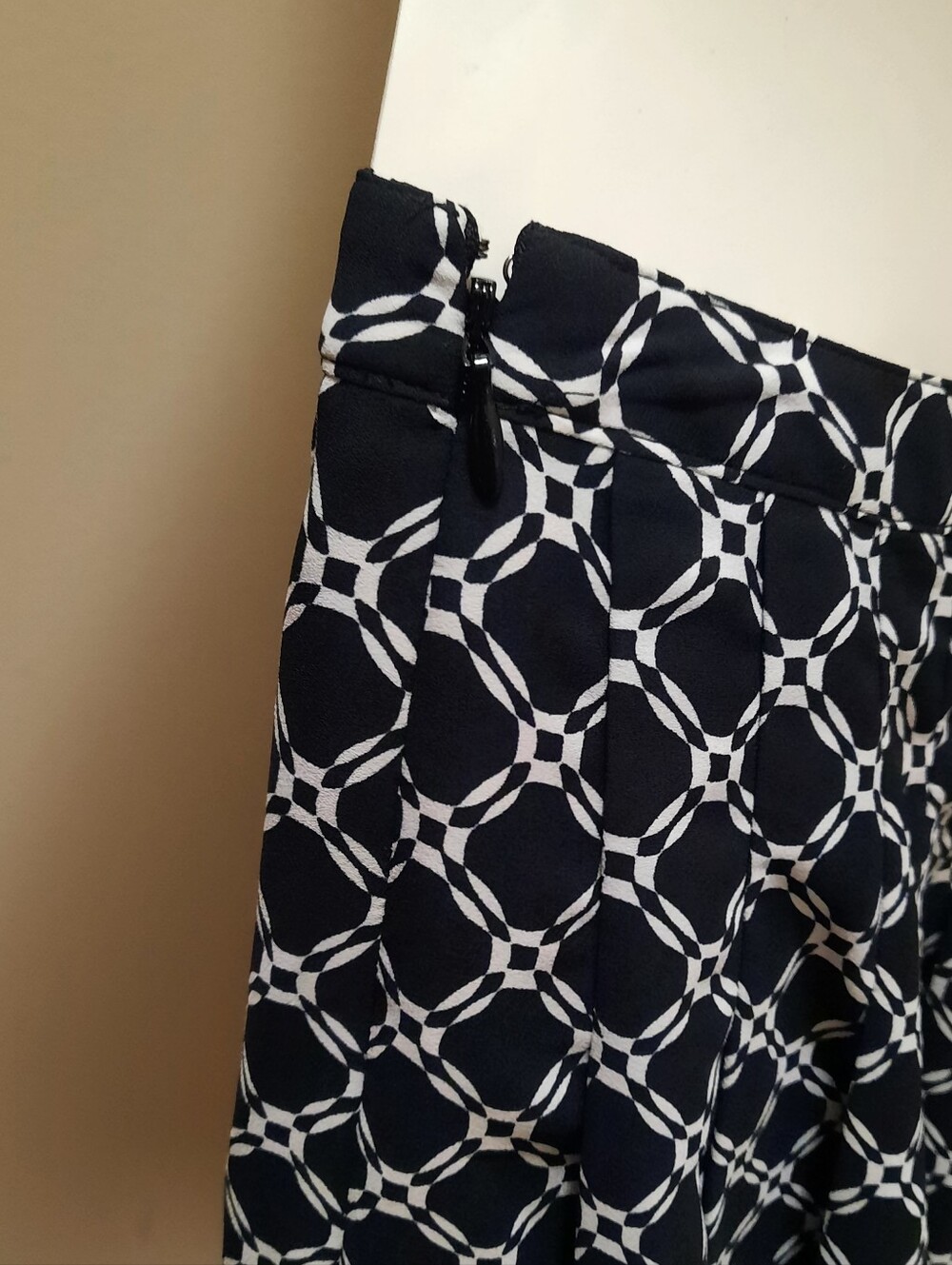 Talbot's Geometric Print Skirt - Picture 4 of 7